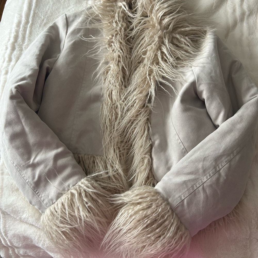 Faux Fur Trimmed Jacket in Cream